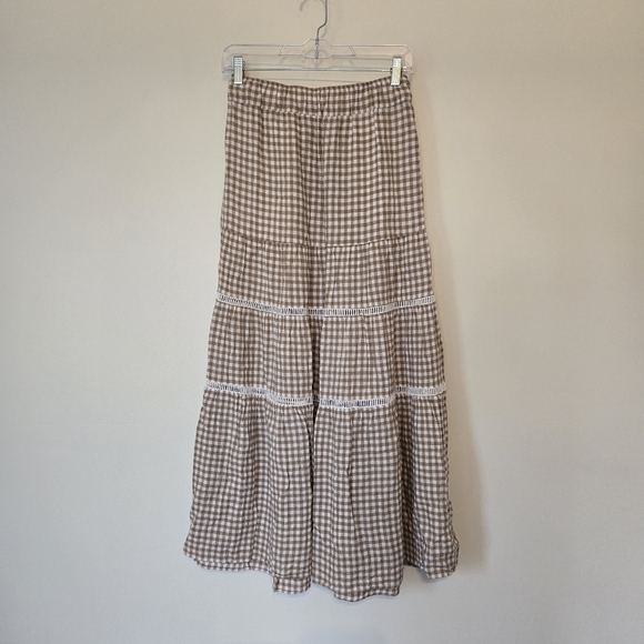 Madewell Gingham Tiered Linen Blend Maxi Skirt - Picture 6 of 9